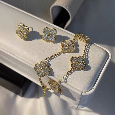 Jewelry Real Gold Electroplated Four-petal Flower Bracelet South Korea Ins Light