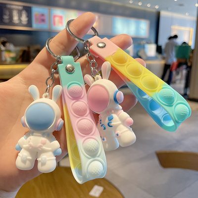 Keychains Space Rabbit Skin Keychain Cute Doll School Bag Pendant Kindergarten E