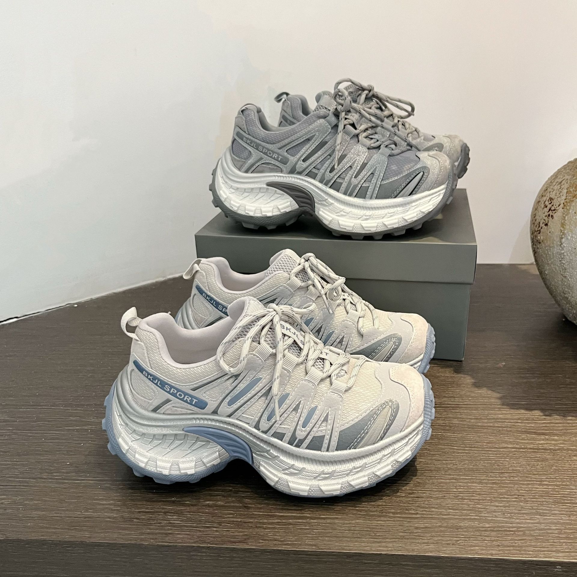 European Style 7cm Chunky Dad Sneakers Women 2026, Shock-Absorbing Round-Toe Lac
