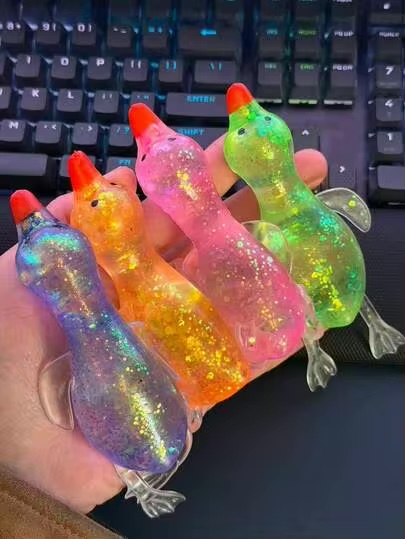 Stress-Relief Toys New maltose duck pinch music decompression slow rebound malto