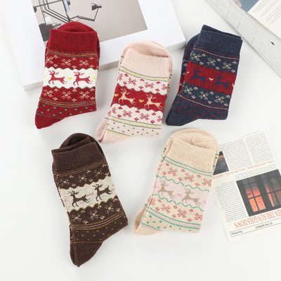 Underwear Women's Christmas Mid-Calf Socks, Cute Retro Gold Thread Reindeer Terr